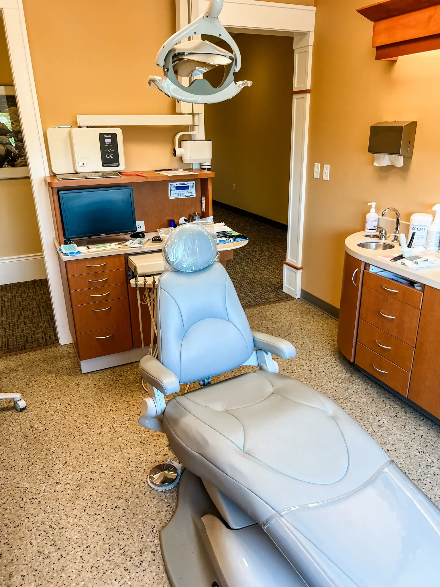 A prepared Grandville Dental treatment room and patient chair
